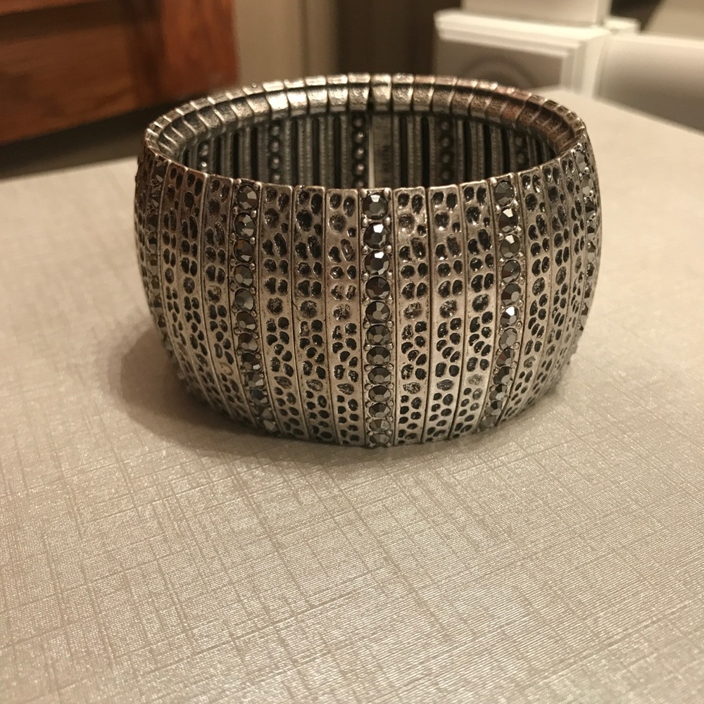 Wildlife by Heidi Klum Hammered Stretch Bracelet